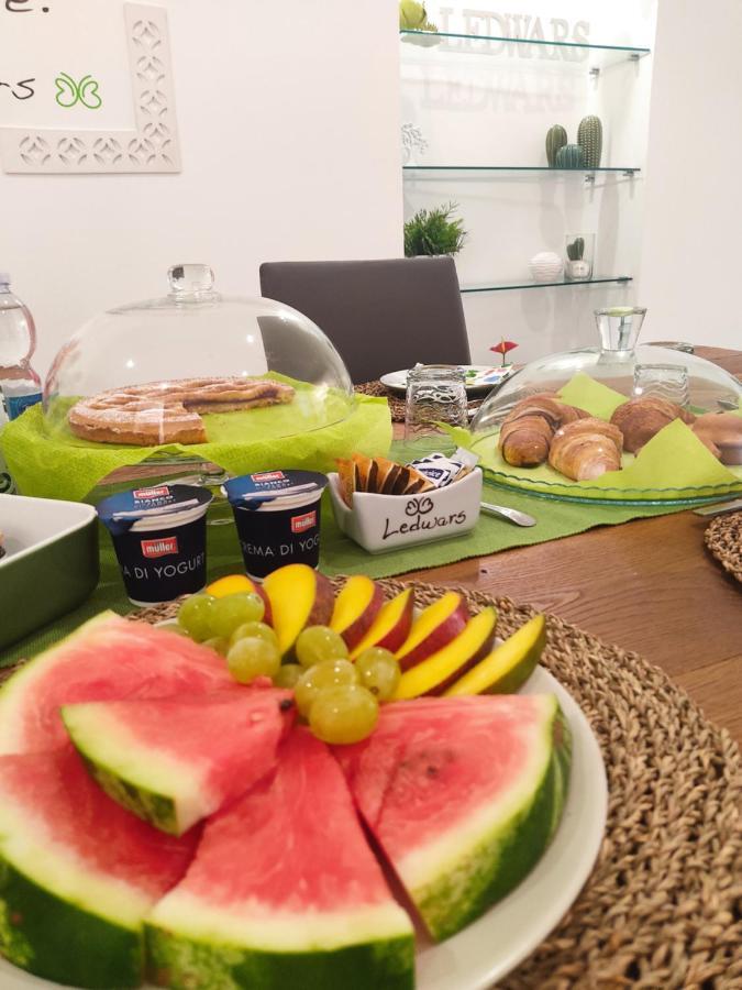 Bed and Breakfast Ledwars Taviano  Zewnętrze zdjęcie