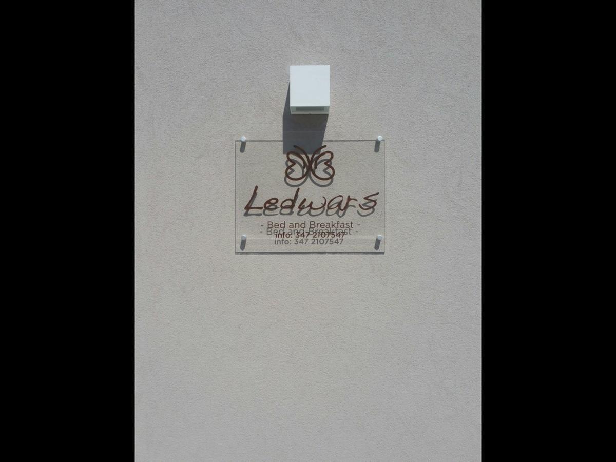 Bed and Breakfast Ledwars Taviano  Zewnętrze zdjęcie
